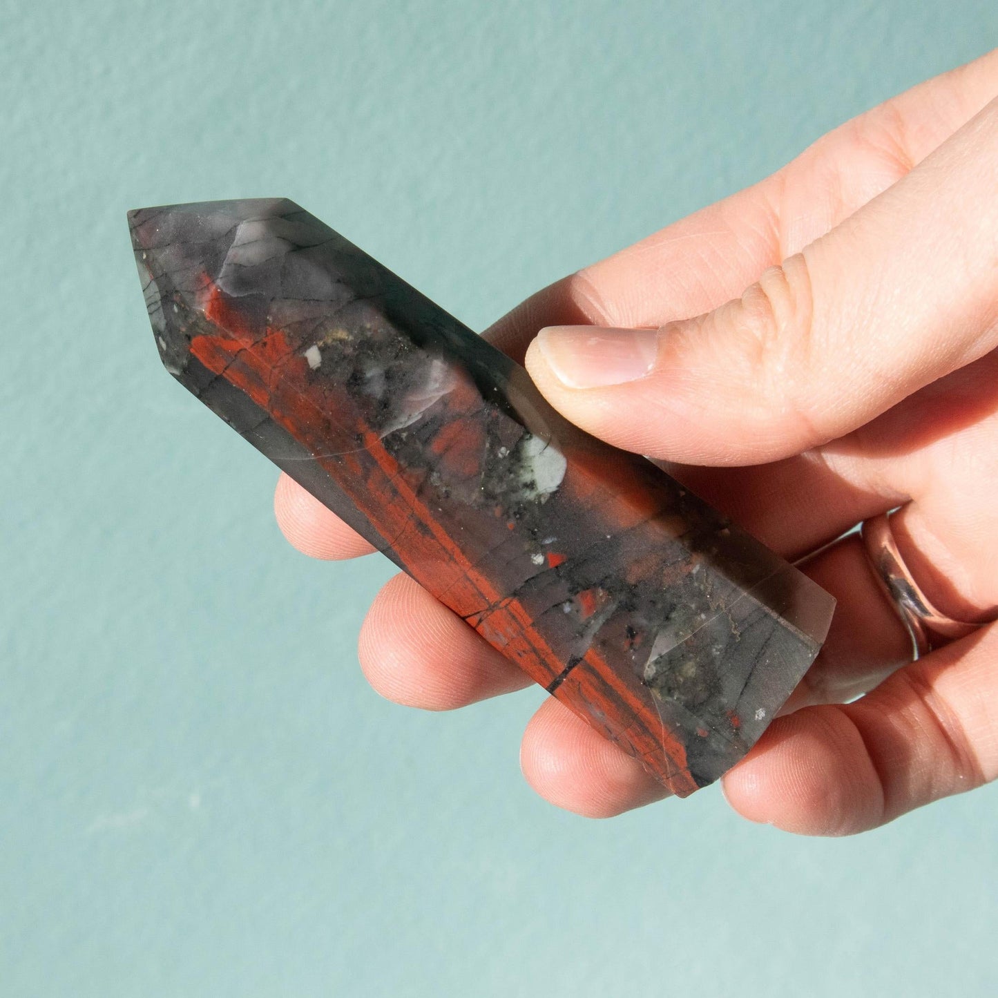bloodstone, bloodstone crystal, bloodstone tower, bloodstone generator, bloodstone healing properties, bloodstone spiritual properties, bloodstone metaphysical properties, heliotrope, heliotrope crystal, heliotrope tower