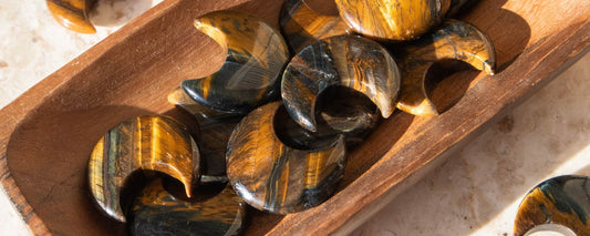 tigers eye, tiger eye, tigers eye crystal, tiger eye crystal, tigers eye stone, tiger eye stone, tigers eye properties, tiger eye properties, tigers eye healing properties, tiger eye healing properties, tigers eye meaning, tiger eye meaning