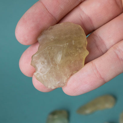 libyan desert glass, libyan desert glass specimen, crystal specimen, libyan desert glass crystal, libyan desert glass stone, libyan desert glass properties, libyan desert glass healing properties, libyan desert glass metaphysical properties, libyan desert glass meaning