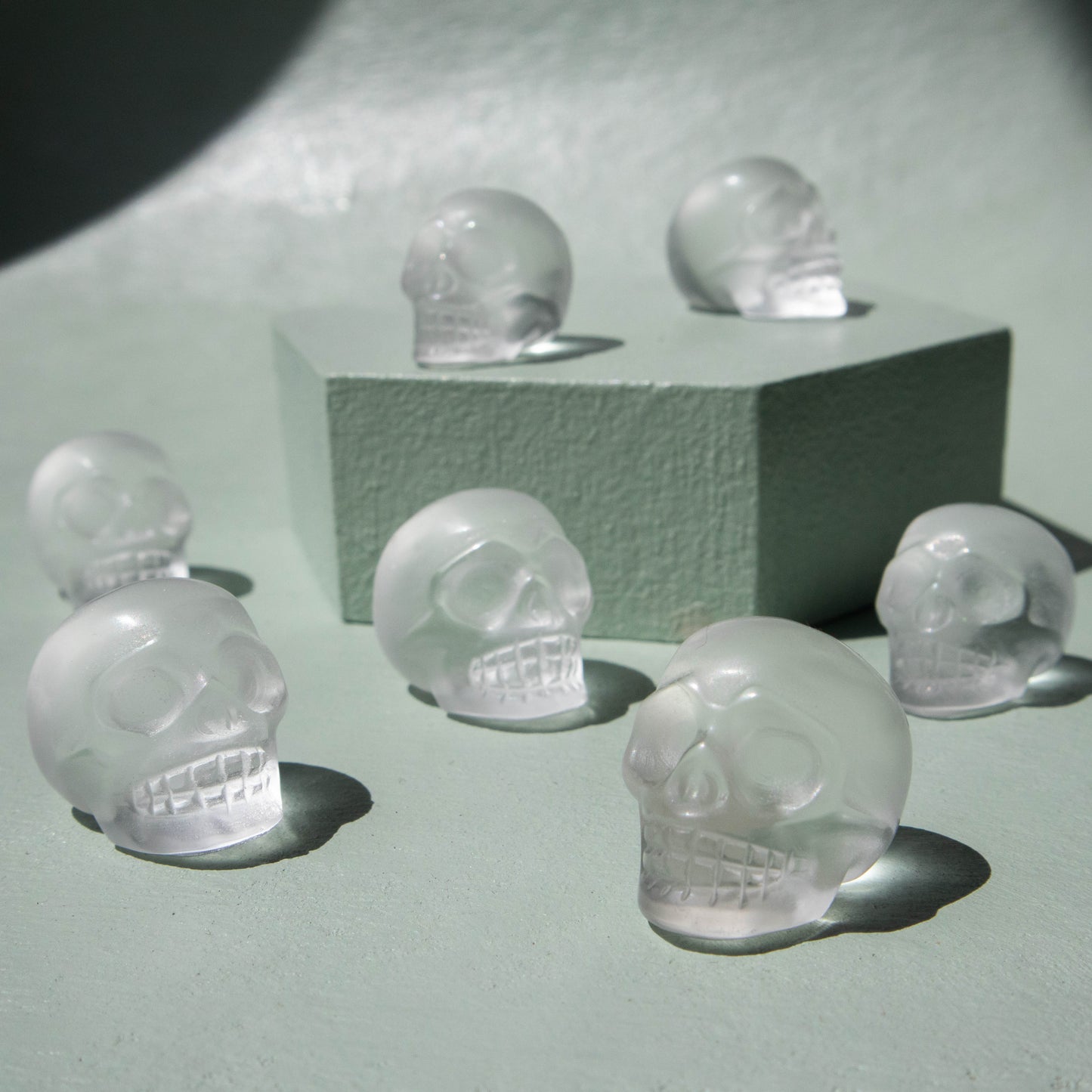 clear quartz, quartz, clear quartz skull, quartz skull, crystal skull, gemstone skull, mini crystal skull, clear quartz crystal, clear quartz stone, clear quartz properties, clear quartz healing properties, clear quartz metaphysical properties, clear quartz meaning, quartz skull, quartz properties, quartz meaning