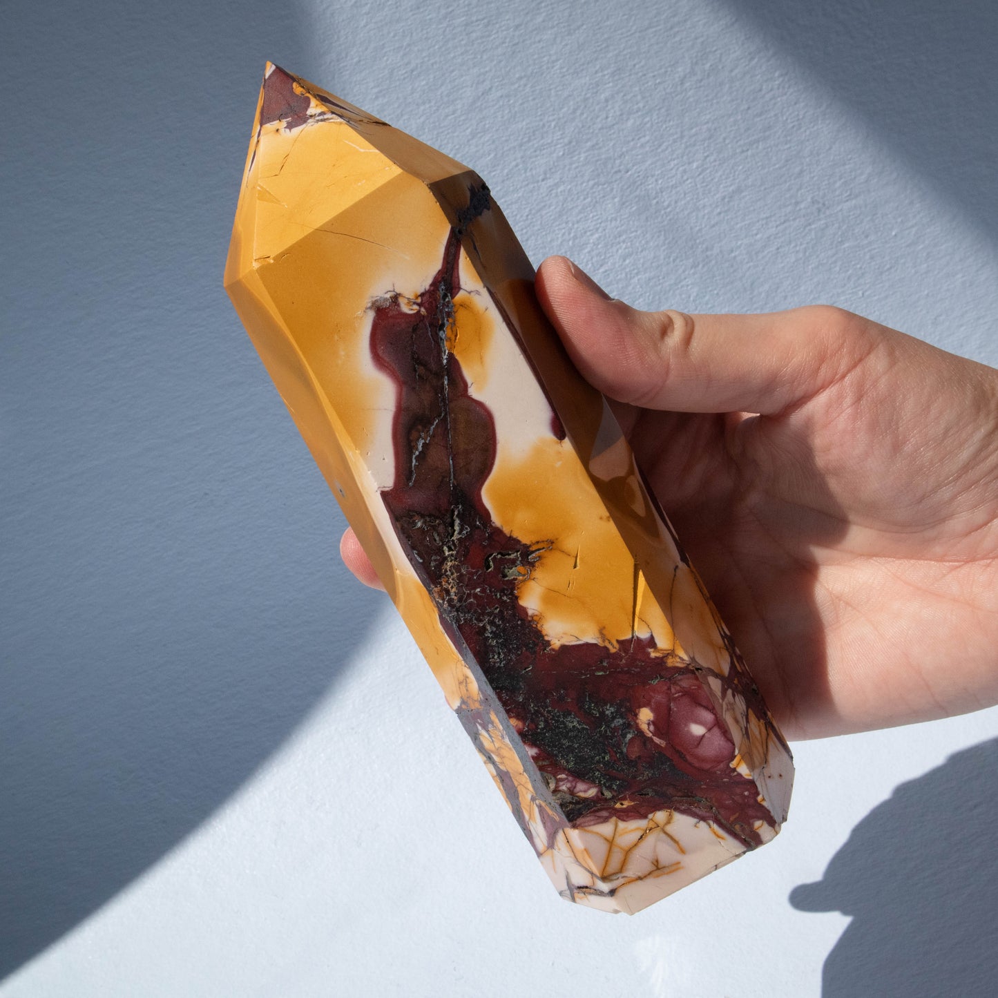 mookaite, mookaite obelisk, crystal obelisk, gemstone obelisk, mookaite crystal, mookaite stone, mookaite properties, mookaite healing properties, mookaite metaphysical properties, mookaite meaning