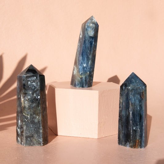 kyanite, blue kyanite, kyanite tower, blue kyanite tower, crystal tower, gemstone tower, blue kyanite crystal, blue kyanite stone, blue kyanite properties, blue kyanite healing properties, blue kyanite meaning, kyanite crystal, kyanite stone, kyanite properties, kyanite healing properties, kyanite metaphysical properties, kyanite meaning