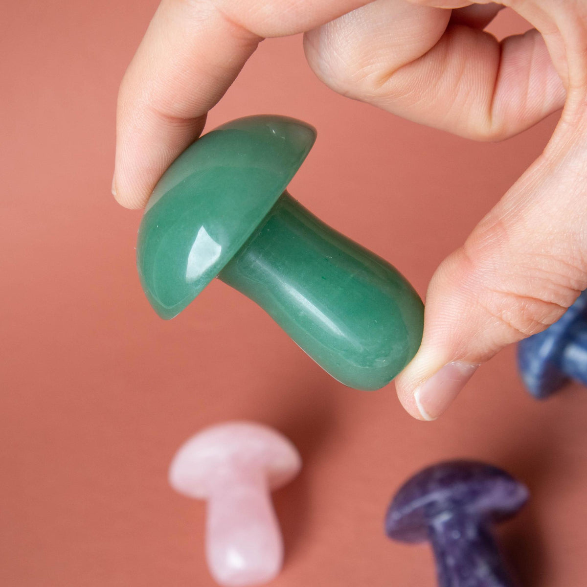 green aventurine, green aventurine mushroom, crystal mushroom, green aventurine crystal, green aventurine stone, green aventurine properties, green aventurine healing properties, green aventurine meaning